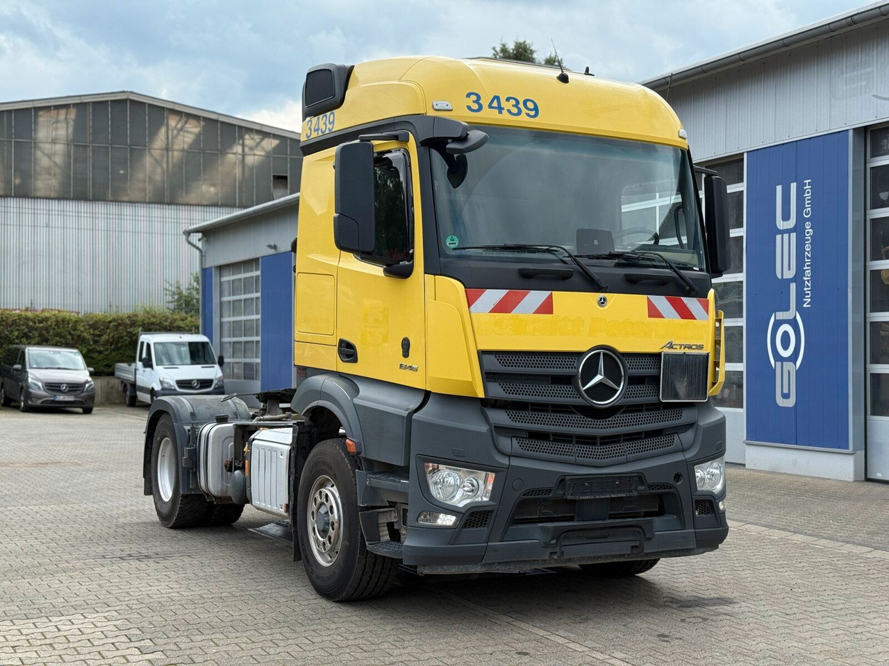 Mercedes-Benz ACTROS 1846 4x4 HAD Eur 6 Kipphydraulik Retarder - Xe đầu kéo: hình 1 Mercedes-Benz ACTROS 1846 4x4 HAD Eur 6 Kipphydraulik Retarder - Xe đầu kéo: hình 1