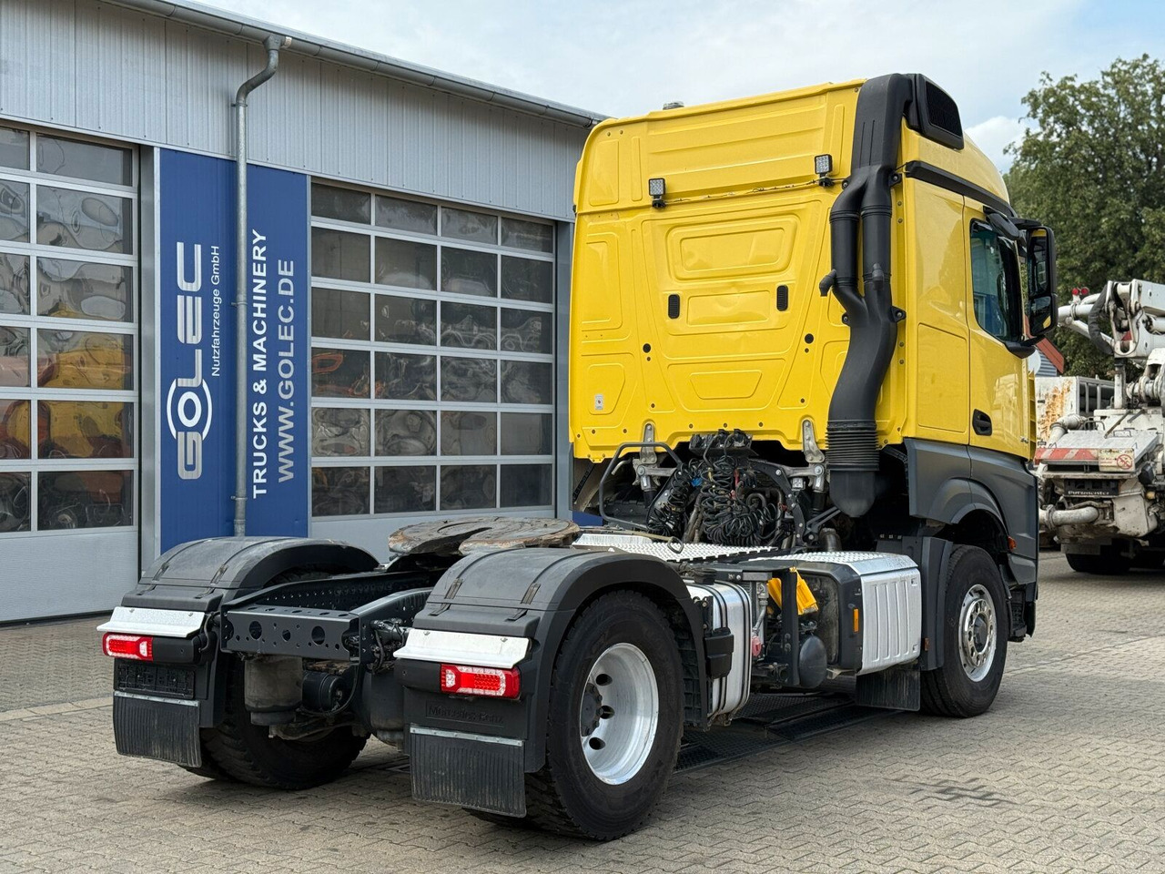 Mercedes-Benz ACTROS 1846 4x4 HAD Eur 6 Kipphydraulik Retarder - Xe đầu kéo: hình 4 Mercedes-Benz ACTROS 1846 4x4 HAD Eur 6 Kipphydraulik Retarder - Xe đầu kéo: hình 4