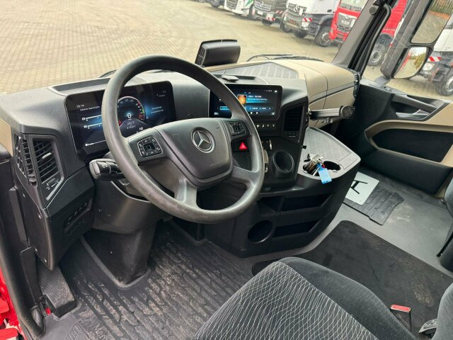 Mercedes-Benz ACTROS 1846 4x4 HAD Eur 6 Kipphydraulik Retarder - Xe đầu kéo: hình 2 Mercedes-Benz ACTROS 1846 4x4 HAD Eur 6 Kipphydraulik Retarder - Xe đầu kéo: hình 2