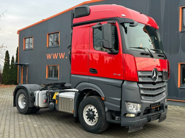 Mercedes-Benz ACTROS 1846 4x4 HAD Eur 6 Kipphydraulik Retarder - Xe đầu kéo: hình 1 Mercedes-Benz ACTROS 1846 4x4 HAD Eur 6 Kipphydraulik Retarder - Xe đầu kéo: hình 1