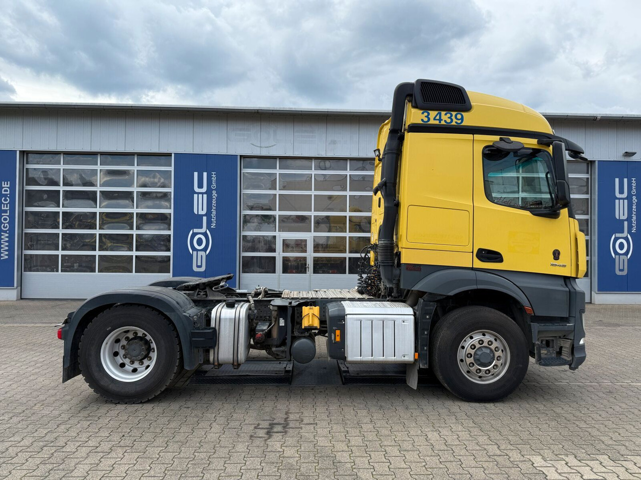 Mercedes-Benz ACTROS 1846 4x4 HAD Eur 6 Kipphydraulik Retarder - Xe đầu kéo: hình 3 Mercedes-Benz ACTROS 1846 4x4 HAD Eur 6 Kipphydraulik Retarder - Xe đầu kéo: hình 3