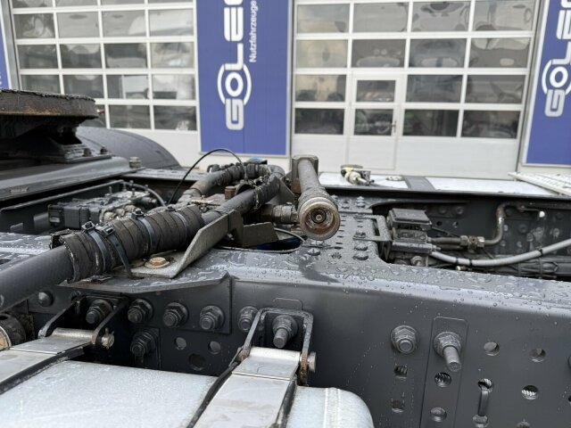 Mercedes-Benz Actros 1845 LS Sattelzugmaschine 4x2 - Xe đầu kéo: hình 2 Mercedes-Benz Actros 1845 LS Sattelzugmaschine 4x2 - Xe đầu kéo: hình 2