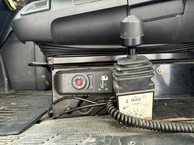 Mercedes-Benz Actros 1845 SZM 4x2 Retarder Kipph. - Xe đầu kéo: hình 4 Mercedes-Benz Actros 1845 SZM 4x2 Retarder Kipph. - Xe đầu kéo: hình 4