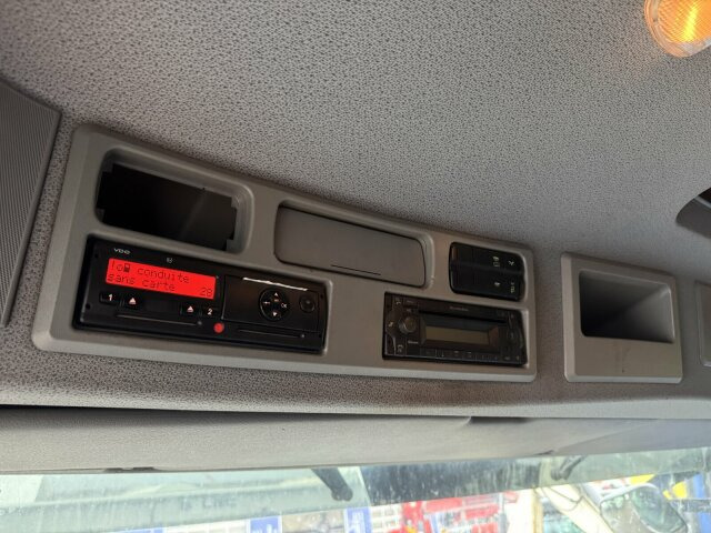 Mercedes-Benz Actros 1846 4x2 Euro 5 Retarder Kipphydraulik - Xe đầu kéo: hình 4 Mercedes-Benz Actros 1846 4x2 Euro 5 Retarder Kipphydraulik - Xe đầu kéo: hình 4