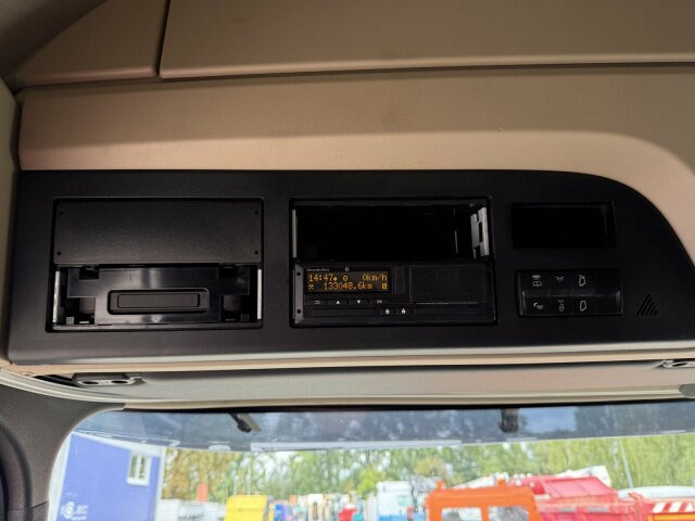 Mercedes-Benz Actros 1846 Euro 6 SZM Retarder - Xe đầu kéo: hình 4 Mercedes-Benz Actros 1846 Euro 6 SZM Retarder - Xe đầu kéo: hình 4