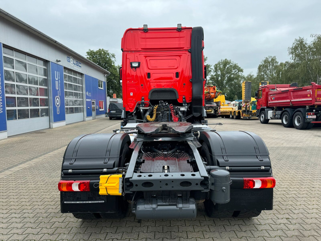 Mercedes-Benz Arocs 1845 LS 4x4 HAD *Kipphyd. Euro6 Blatt/Luft - Xe đầu kéo: hình 5 Mercedes-Benz Arocs 1845 LS 4x4 HAD *Kipphyd. Euro6 Blatt/Luft - Xe đầu kéo: hình 5