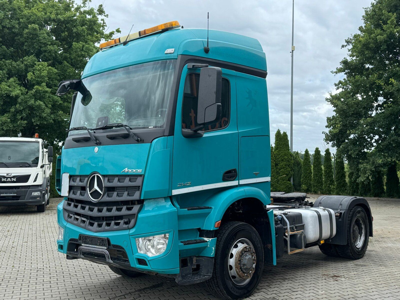 Mercedes-Benz Arocs 2142 4x4H SZM Euro 6 Kipphydraulik - Xe đầu kéo: hình 2 Mercedes-Benz Arocs 2142 4x4H SZM Euro 6 Kipphydraulik - Xe đầu kéo: hình 2