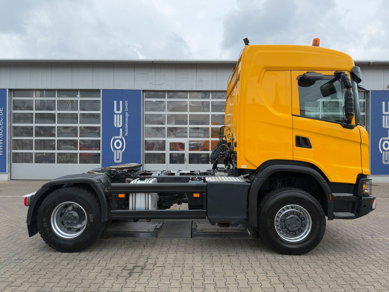 Scania G450 XT 4x4 Euro 6 SZM Kipphydraulik Blatt/ Luft - Xe đầu kéo: hình 2 Scania G450 XT 4x4 Euro 6 SZM Kipphydraulik Blatt/ Luft - Xe đầu kéo: hình 2