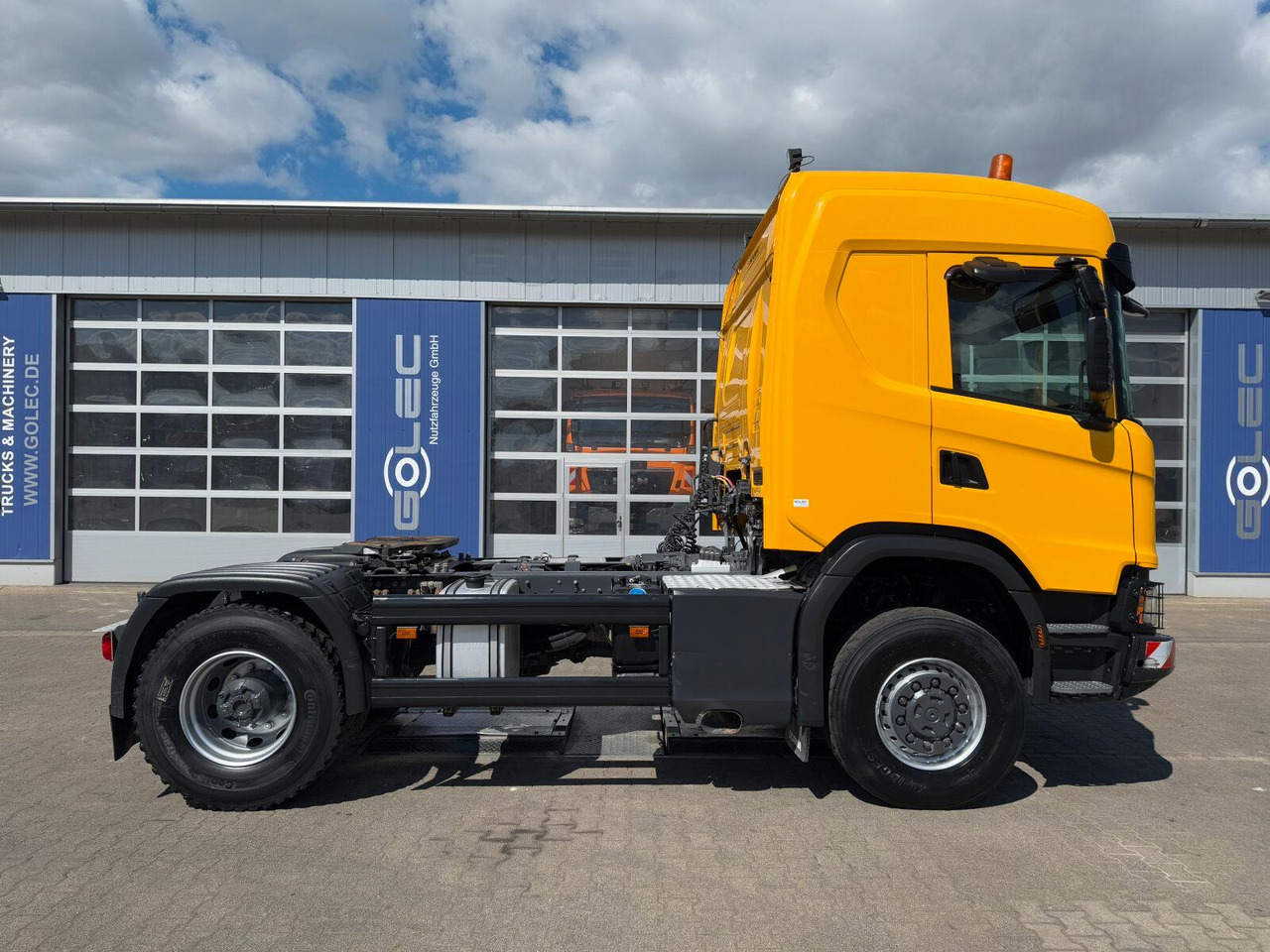 Scania G450 XT 4x4 Euro 6 SZM Kipphydraulik Blatt/ Luft - Xe đầu kéo: hình 2 Scania G450 XT 4x4 Euro 6 SZM Kipphydraulik Blatt/ Luft - Xe đầu kéo: hình 2