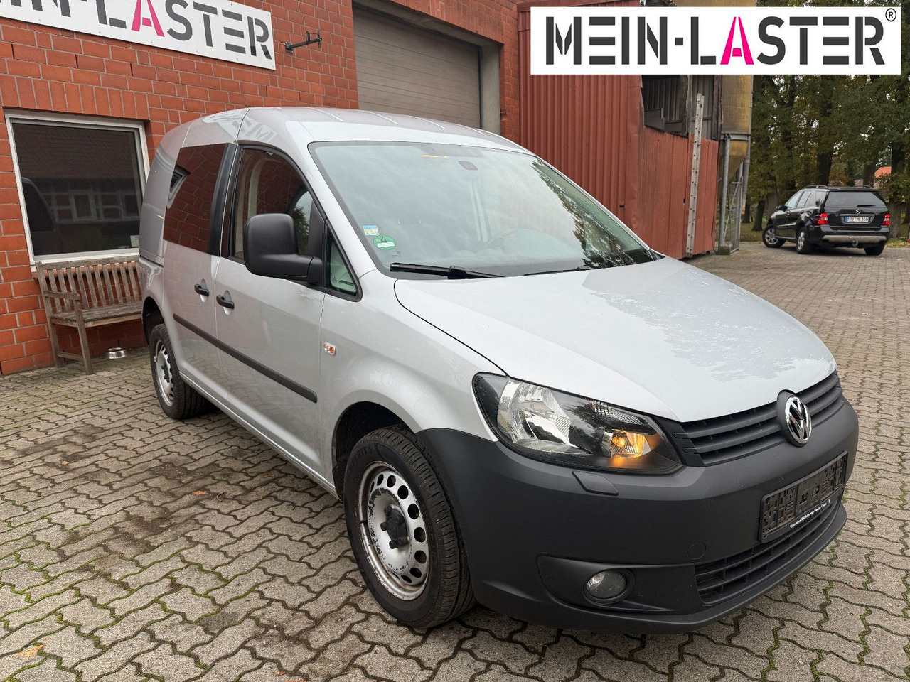 Volkswagen Caddy 2.0 TDI Kasten Soccer 4Motion Automatik - Xe van chở hàng: hình 2 Volkswagen Caddy 2.0 TDI Kasten Soccer 4Motion Automatik - Xe van chở hàng: hình 2