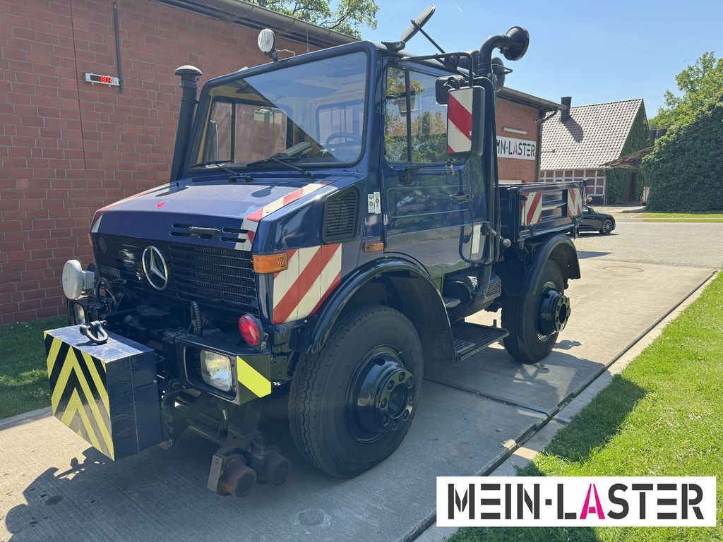 Mercedes-Benz U 1600 Zweiweg ZW 100 AHK 600t nur 14.084 km - Xe tải: hình 2 Mercedes-Benz U 1600 Zweiweg ZW 100 AHK 600t nur 14.084 km - Xe tải: hình 2