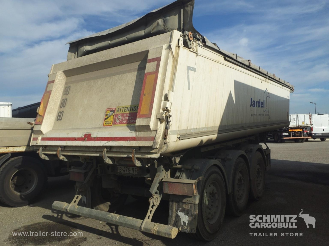 SCHMITZ Tipper Alu-square sided body 24m³ - Sơ mi rơ moóc ben: hình 4 SCHMITZ Tipper Alu-square sided body 24m³ - Sơ mi rơ moóc ben: hình 4