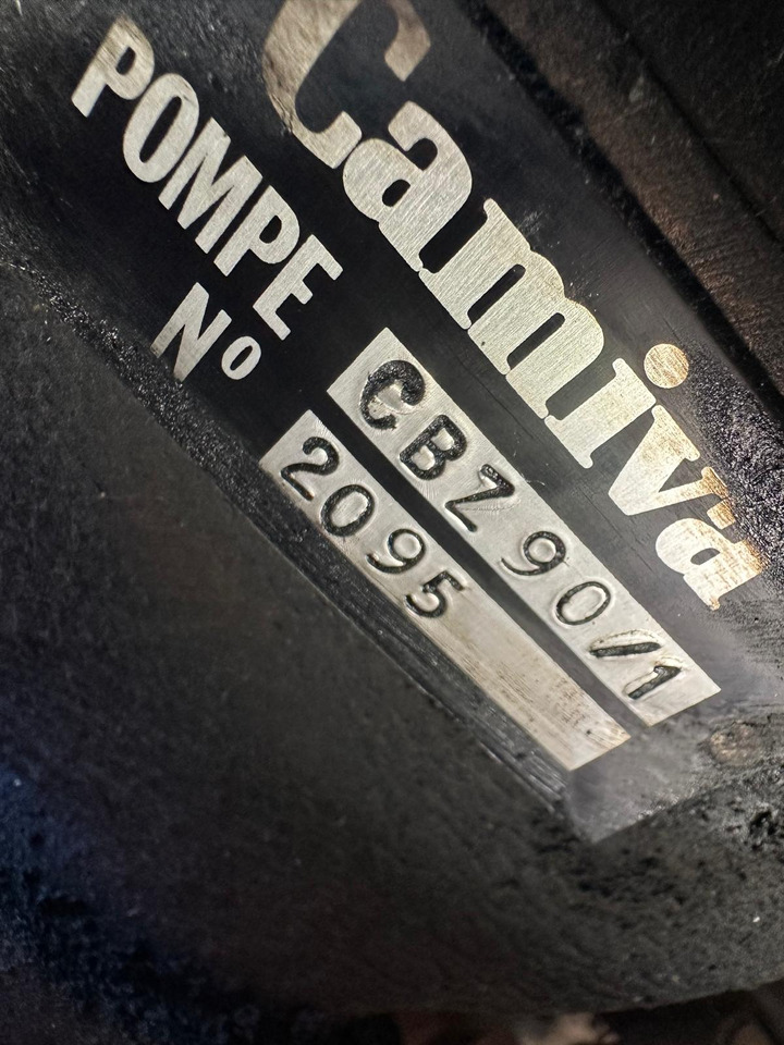 Xe tải cứu hỏa RENAULT M180: hình 21