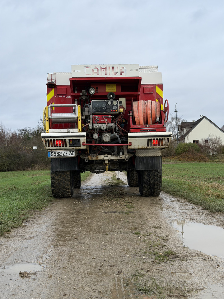 DE POMPIER MERCEDES-BENZ U5000 4X4 UNIMOG - Xe tải: hình 5 DE POMPIER MERCEDES-BENZ U5000 4X4 UNIMOG - Xe tải: hình 5