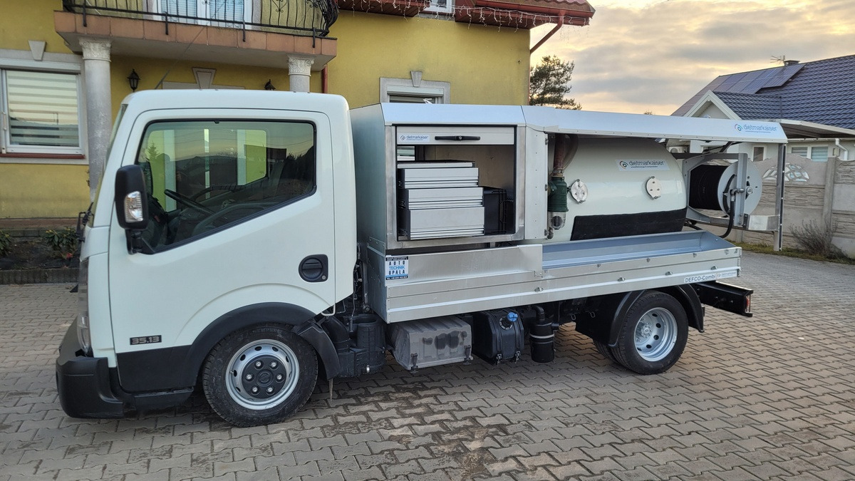 Nissan Cabstar 35.13 Defco Combi 3.5t Dietmar Kaiser - Xe tải chân không: hình 1 Nissan Cabstar 35.13 Defco Combi 3.5t Dietmar Kaiser - Xe tải chân không: hình 1