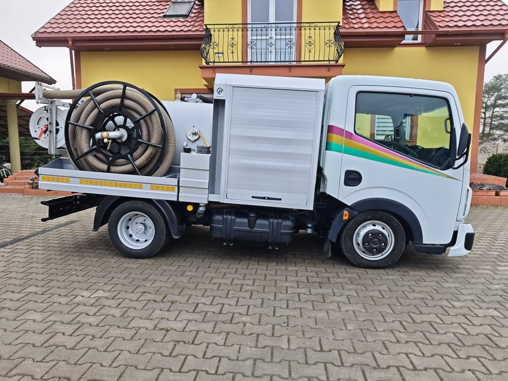 Renault Maxity Kanalreiniger Hydrocureur Saugwagen - Xe tải chân không: hình 5 Renault Maxity Kanalreiniger Hydrocureur Saugwagen - Xe tải chân không: hình 5
