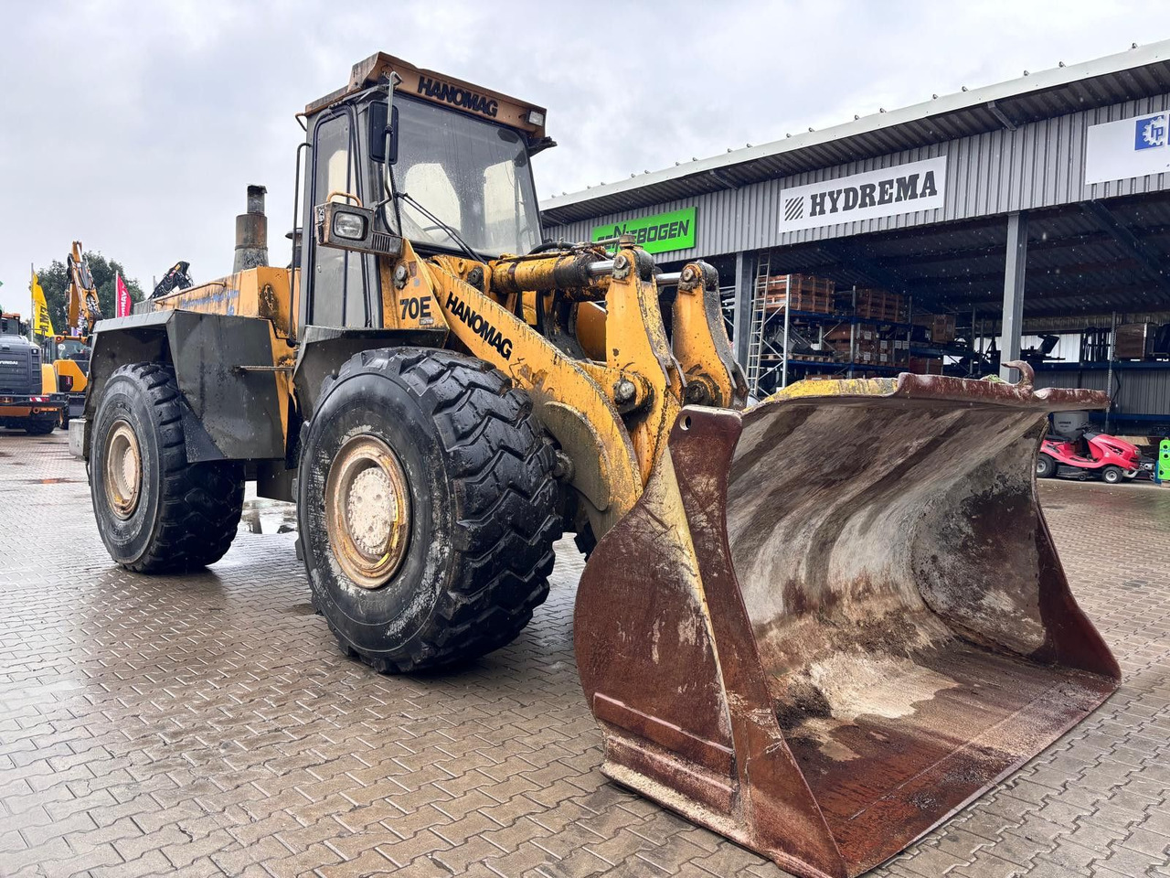 Hanomag 70E - Máy xúc lật bánh lốp: hình 2 Hanomag 70E - Máy xúc lật bánh lốp: hình 2