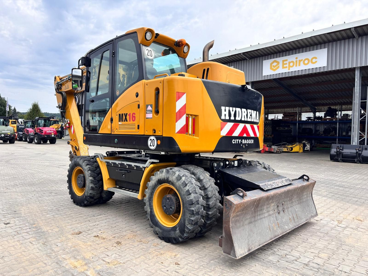 Hydrema MX 16 - Máy xúc bánh lốp: hình 4 Hydrema MX 16 - Máy xúc bánh lốp: hình 4