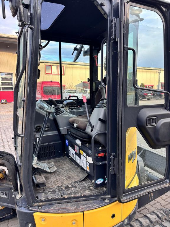 Yanmar Vio38-6 - Máy xúc mini: hình 5 Yanmar Vio38-6 - Máy xúc mini: hình 5
