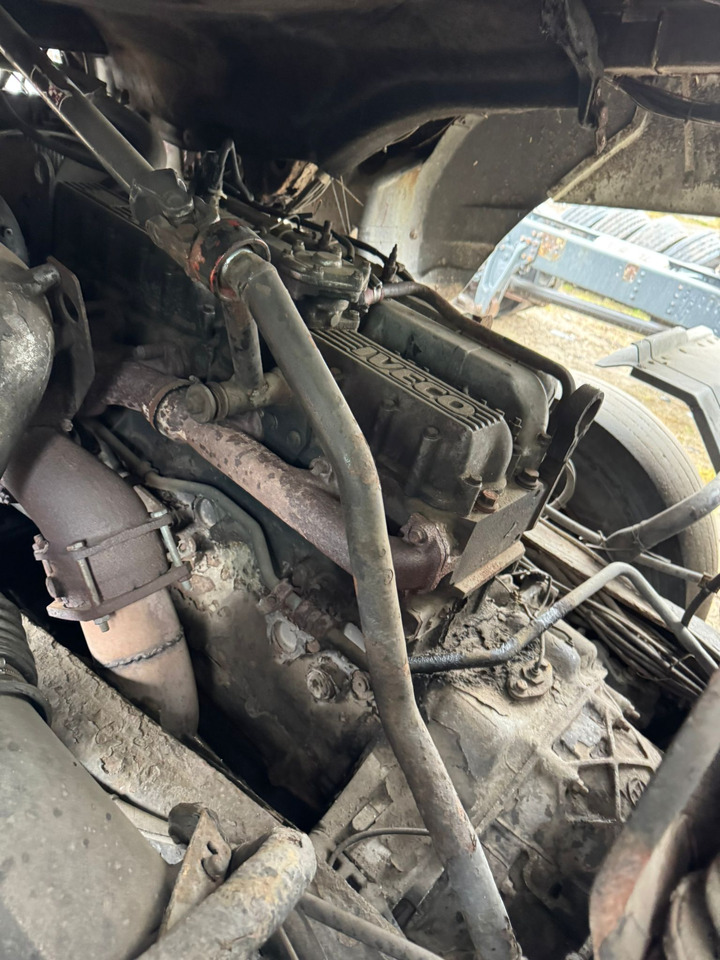 Xe tải thùng lửng/ Phẳng IVECO Eurostar 380: hình 25 Xe tải thùng lửng/ Phẳng IVECO Eurostar 380: hình 25