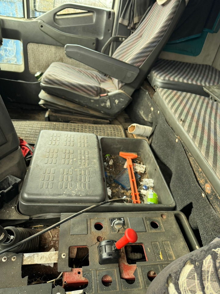 Xe tải thùng lửng/ Phẳng IVECO Eurostar 380: hình 21 Xe tải thùng lửng/ Phẳng IVECO Eurostar 380: hình 21