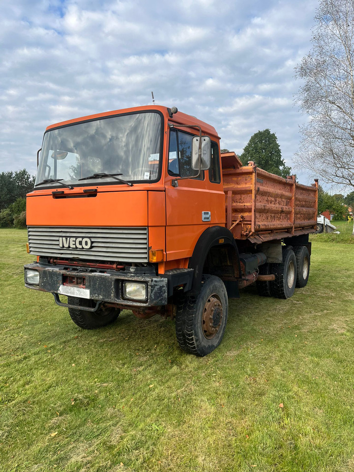 IVECO Magirus 260-30 - Xe ben: hình 3 IVECO Magirus 260-30 - Xe ben: hình 3