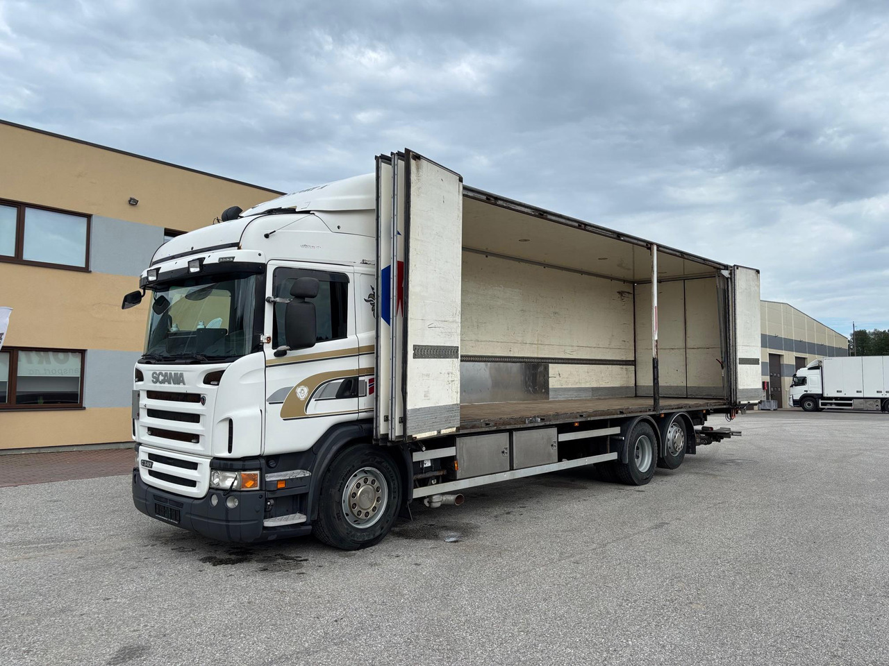 SCANIA G340 - Xe tải hộp: hình 4 SCANIA G340 - Xe tải hộp: hình 4