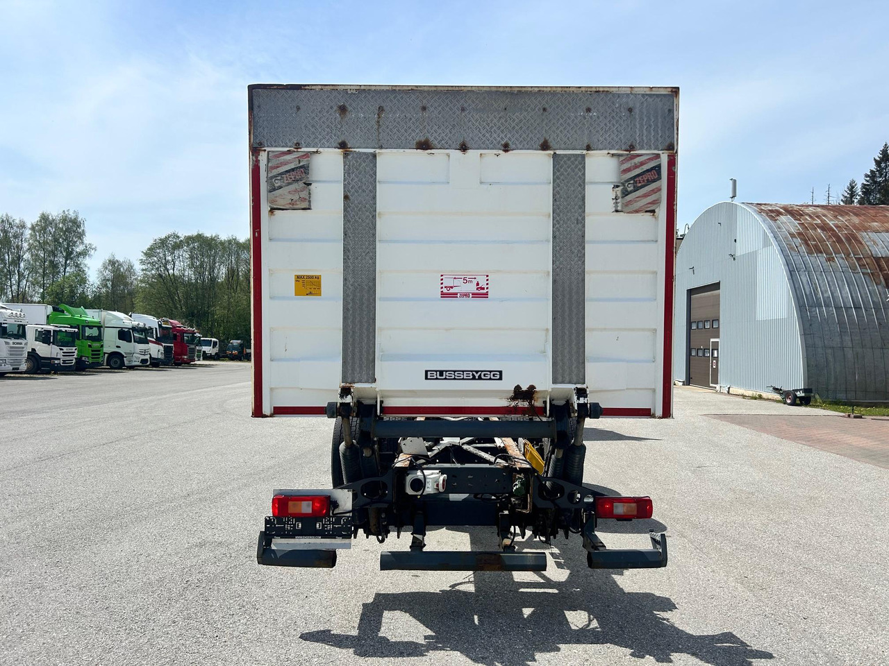 VOLVO FM500 - Xe tải khung gầm: hình 5 VOLVO FM500 - Xe tải khung gầm: hình 5