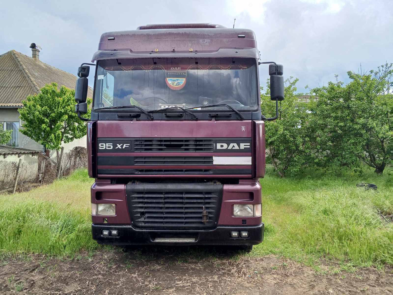 DAF 95XF380 - Xe đầu kéo: hình 2 DAF 95XF380 - Xe đầu kéo: hình 2