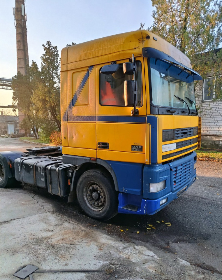 DAF XF 95.380 S1681 - Xe đầu kéo: hình 1 DAF XF 95.380 S1681 - Xe đầu kéo: hình 1