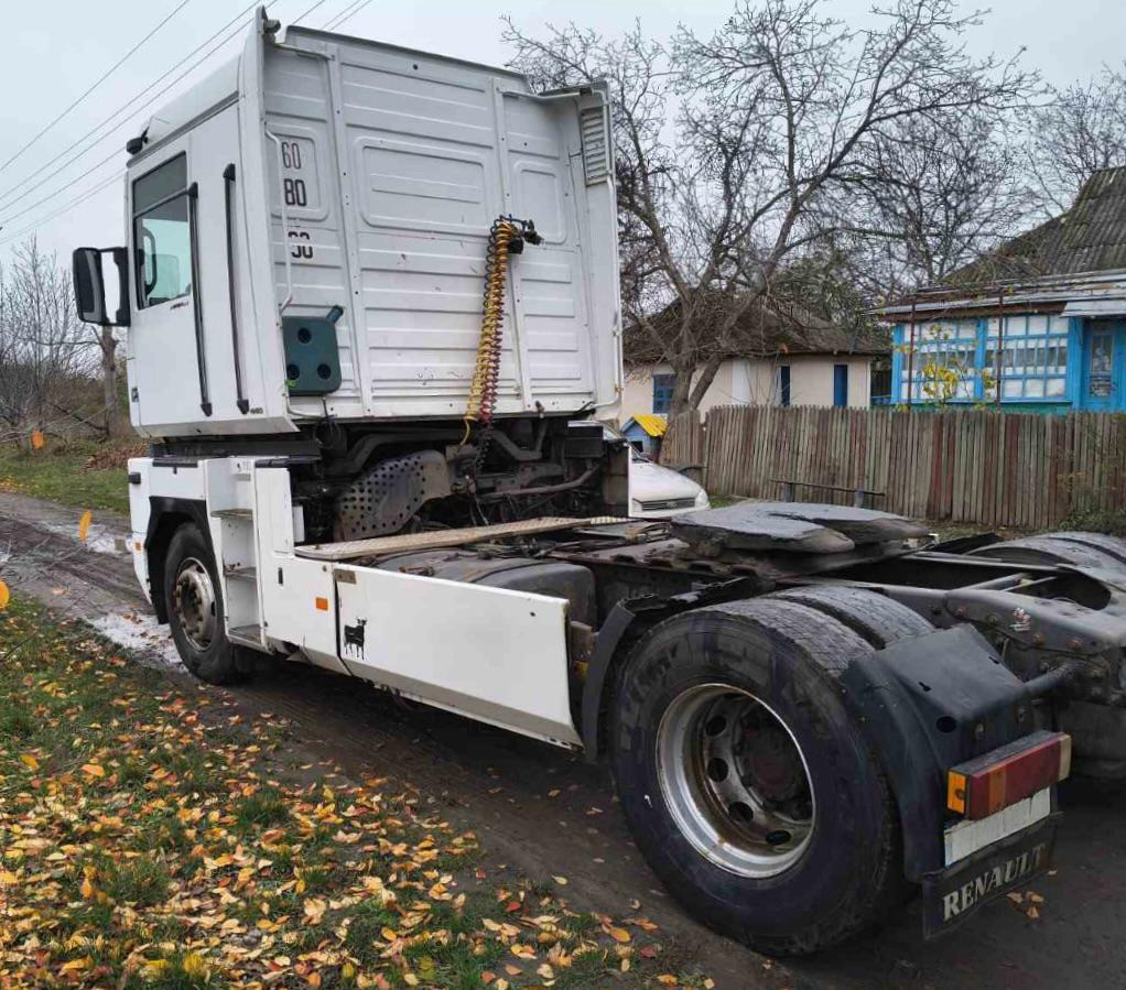 RENAULT Magnum 440 ID1482S - Xe đầu kéo: hình 2 RENAULT Magnum 440 ID1482S - Xe đầu kéo: hình 2