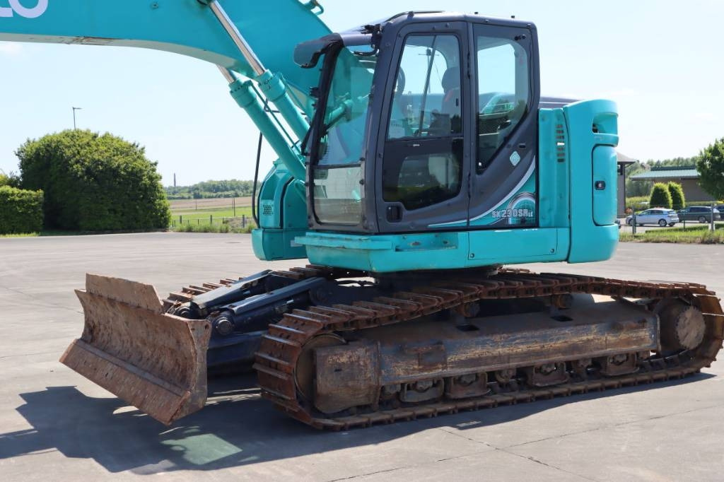 Kobelco SK 230 SR LC-5 - Máy xúc bánh xích: hình 1 Kobelco SK 230 SR LC-5 - Máy xúc bánh xích: hình 1