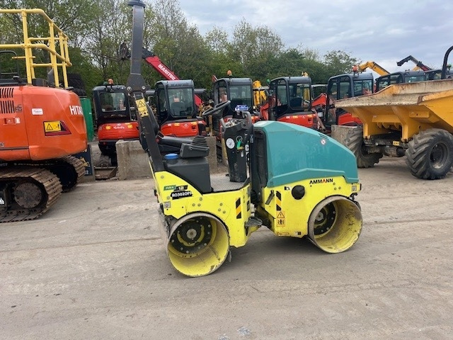 Ammann AXR 12 - Máy lăn đường: hình 2 Ammann AXR 12 - Máy lăn đường: hình 2
