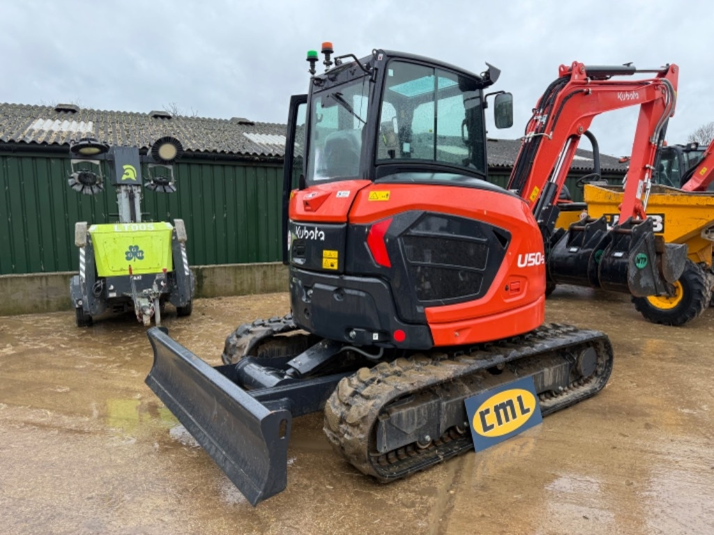 Kubota U 50-5 - Máy xúc mini: hình 4 Kubota U 50-5 - Máy xúc mini: hình 4