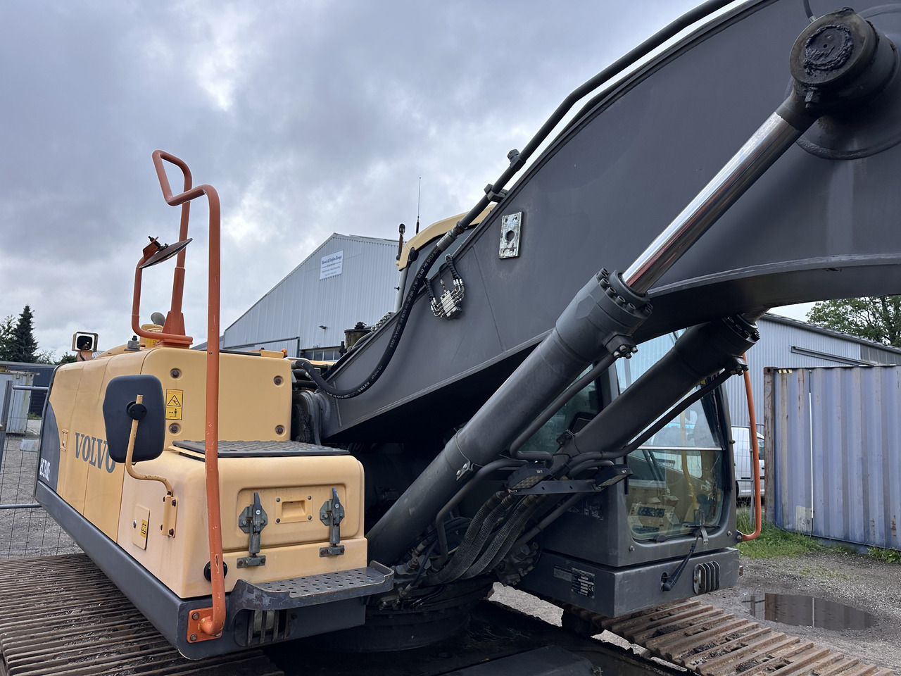 VOLVO EC 210 CL Deutsche Maschine! Top !!! - Máy xúc bánh xích: hình 3 VOLVO EC 210 CL Deutsche Maschine! Top !!! - Máy xúc bánh xích: hình 3