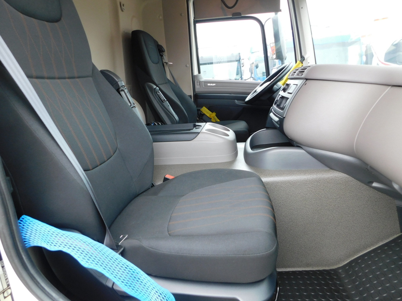 Daf Cf 450 fad - Xe ben: hình 5 Daf Cf 450 fad - Xe ben: hình 5