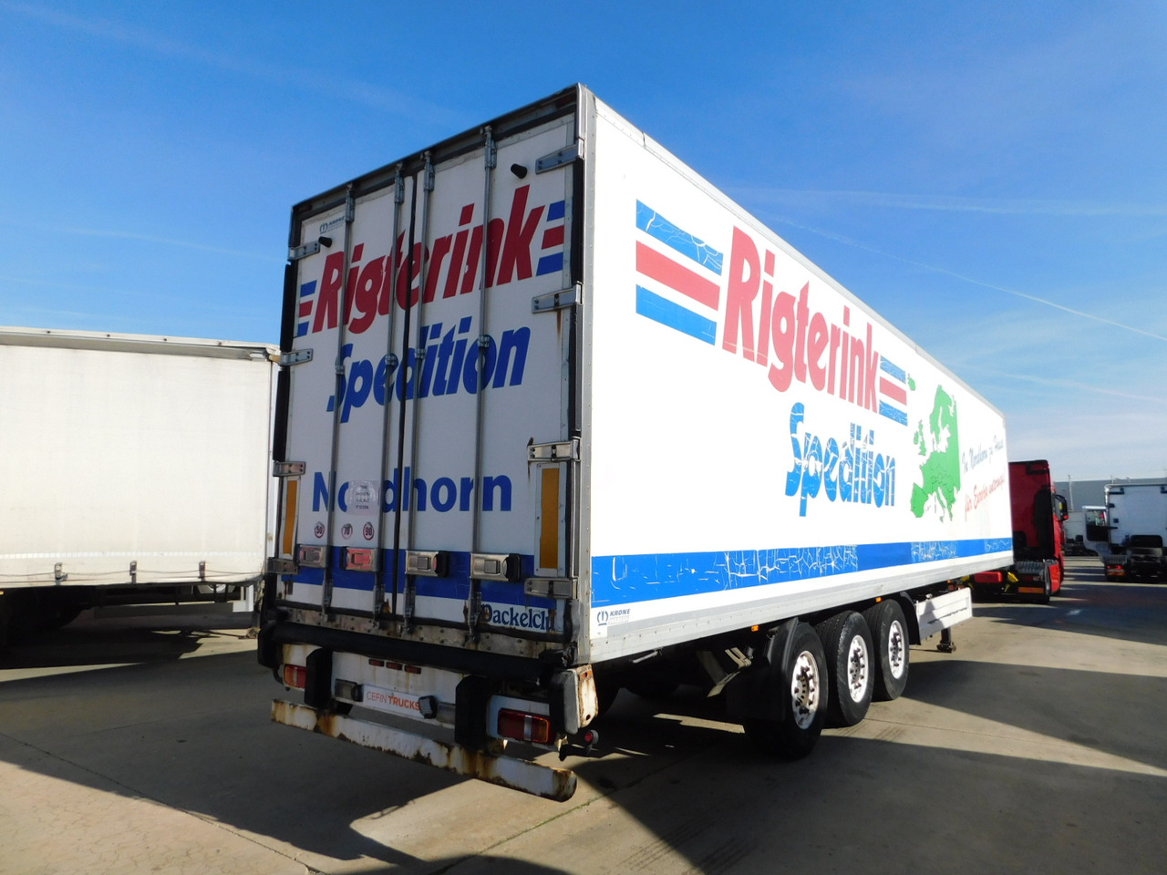 Krone Sdr27 - Sơ mi rơ moóc đông lạnh: hình 3 Krone Sdr27 - Sơ mi rơ moóc đông lạnh: hình 3