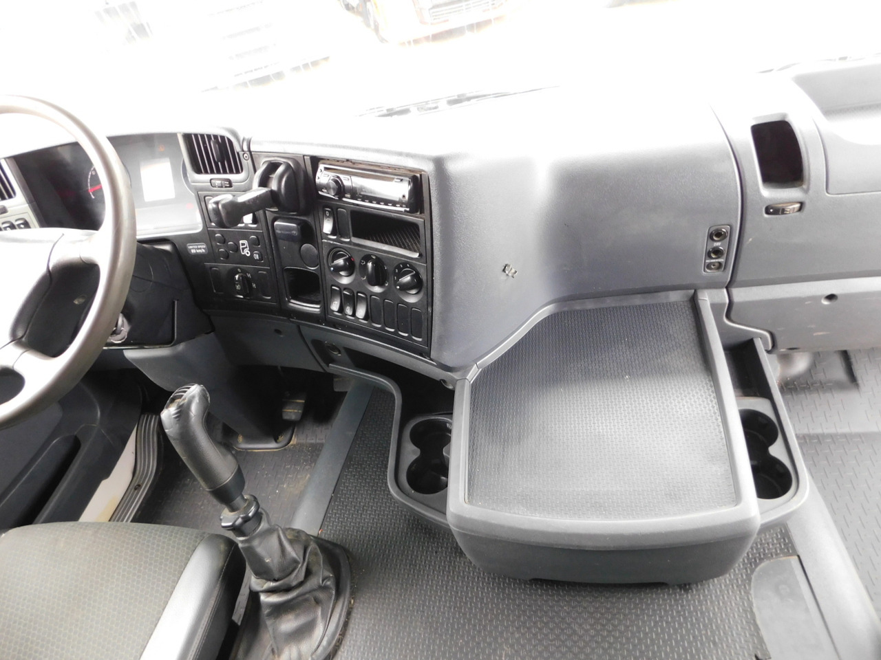 Xe ben Scania G420: hình 7 Xe ben Scania G420: hình 7