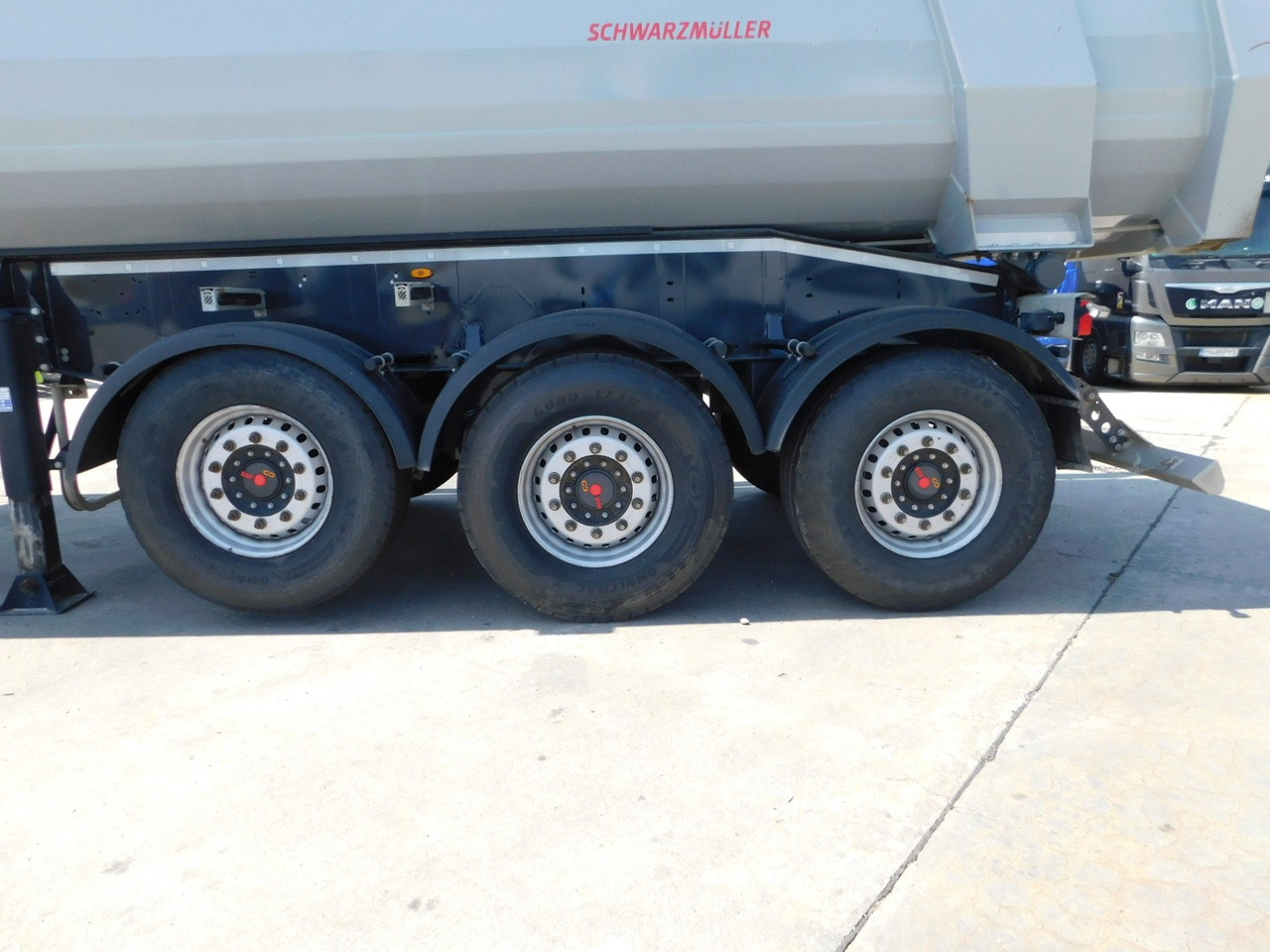Schwarzmuller K serie sk - Sơ mi rơ moóc ben: hình 5 Schwarzmuller K serie sk - Sơ mi rơ moóc ben: hình 5