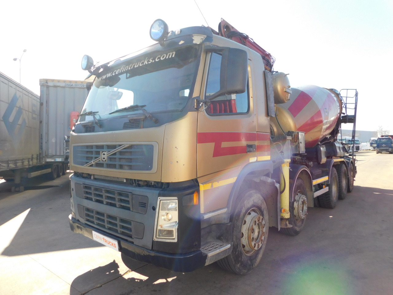 Volvo Pompa de beton cu mixer fm 9 - Xe trộn bê tông: hình 1 Volvo Pompa de beton cu mixer fm 9 - Xe trộn bê tông: hình 1