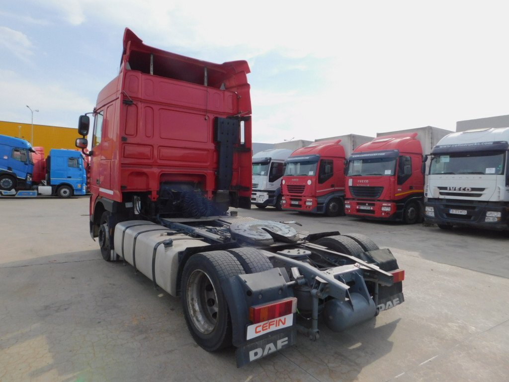 Daf Xf 105410 - Xe đầu kéo: hình 4 Daf Xf 105410 - Xe đầu kéo: hình 4