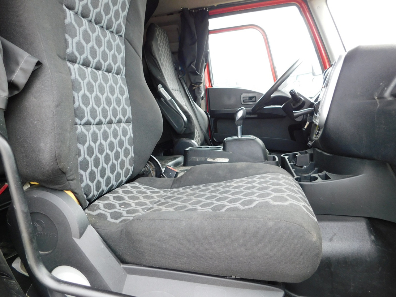 Ford 1848t 4x2 scab e6 12tx2620 - Xe đầu kéo: hình 5 Ford 1848t 4x2 scab e6 12tx2620 - Xe đầu kéo: hình 5