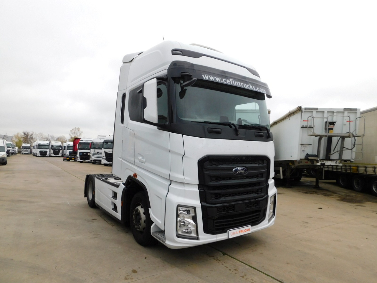 Ford F max 4x2 scab e6 12s2620 - Xe đầu kéo: hình 2 Ford F max 4x2 scab e6 12s2620 - Xe đầu kéo: hình 2