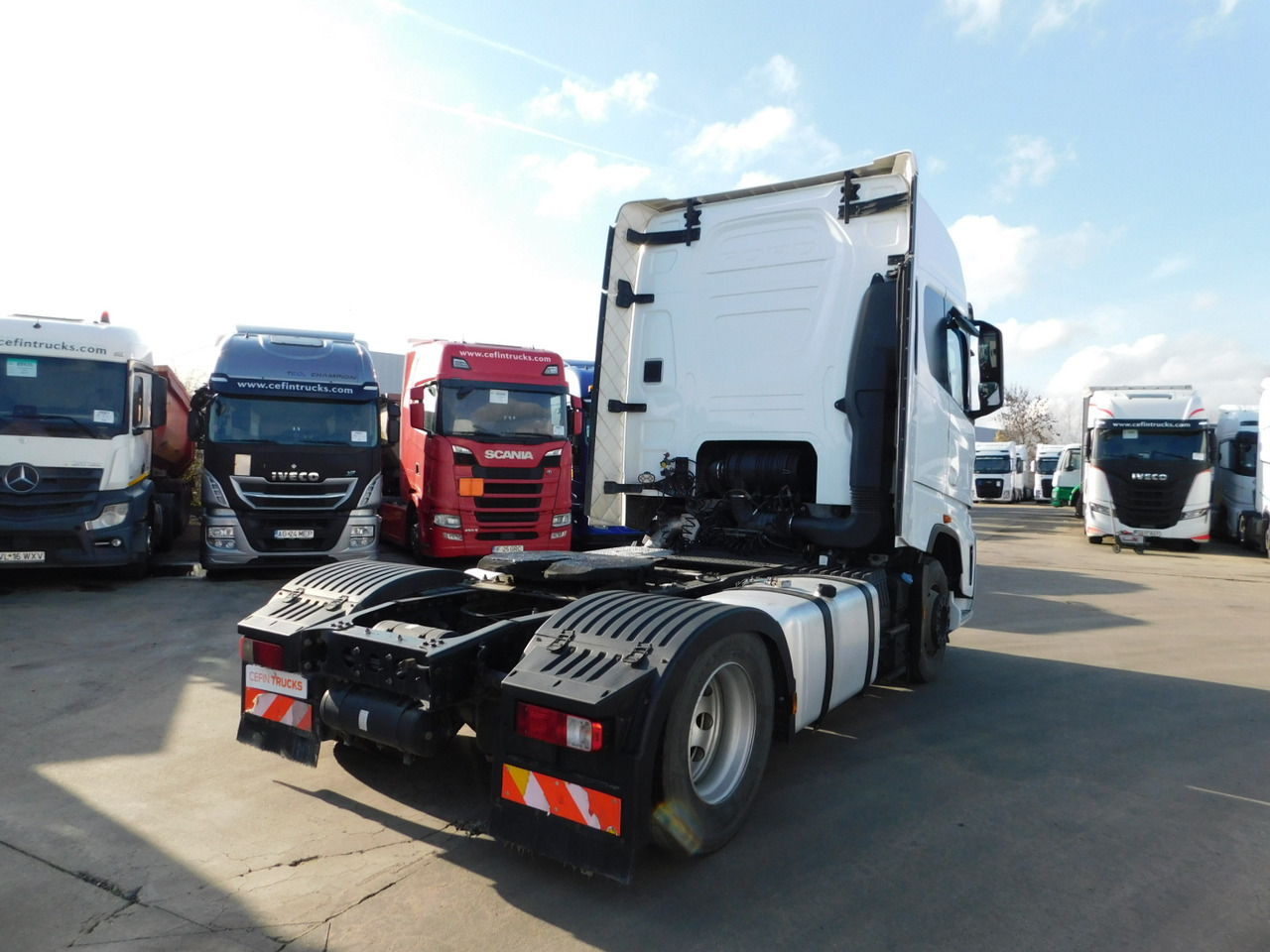 Ford F max 4x2 scab e6 12tx2620 - Xe đầu kéo: hình 3 Ford F max 4x2 scab e6 12tx2620 - Xe đầu kéo: hình 3