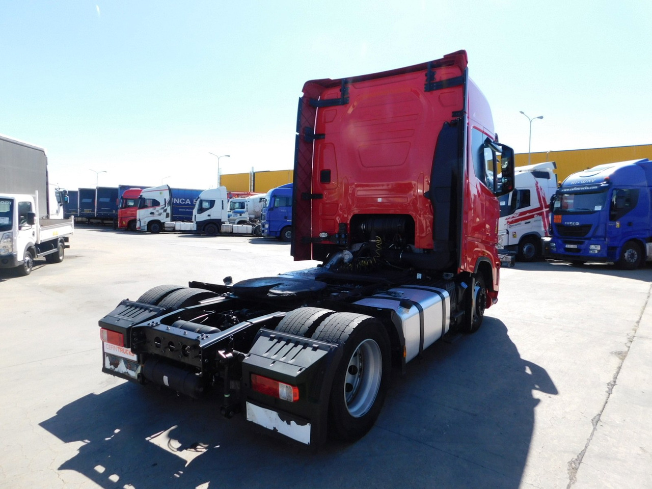 Ford F max ll 4x2 scab e6 12tx2620 - Xe đầu kéo: hình 3 Ford F max ll 4x2 scab e6 12tx2620 - Xe đầu kéo: hình 3