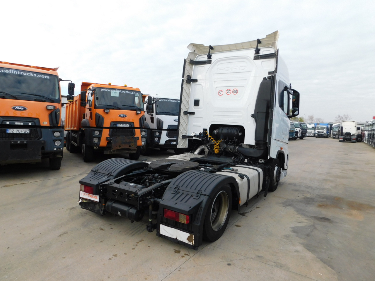 Ford F max ll 4x2 scab e6 12tx2620 - Xe đầu kéo: hình 3 Ford F max ll 4x2 scab e6 12tx2620 - Xe đầu kéo: hình 3