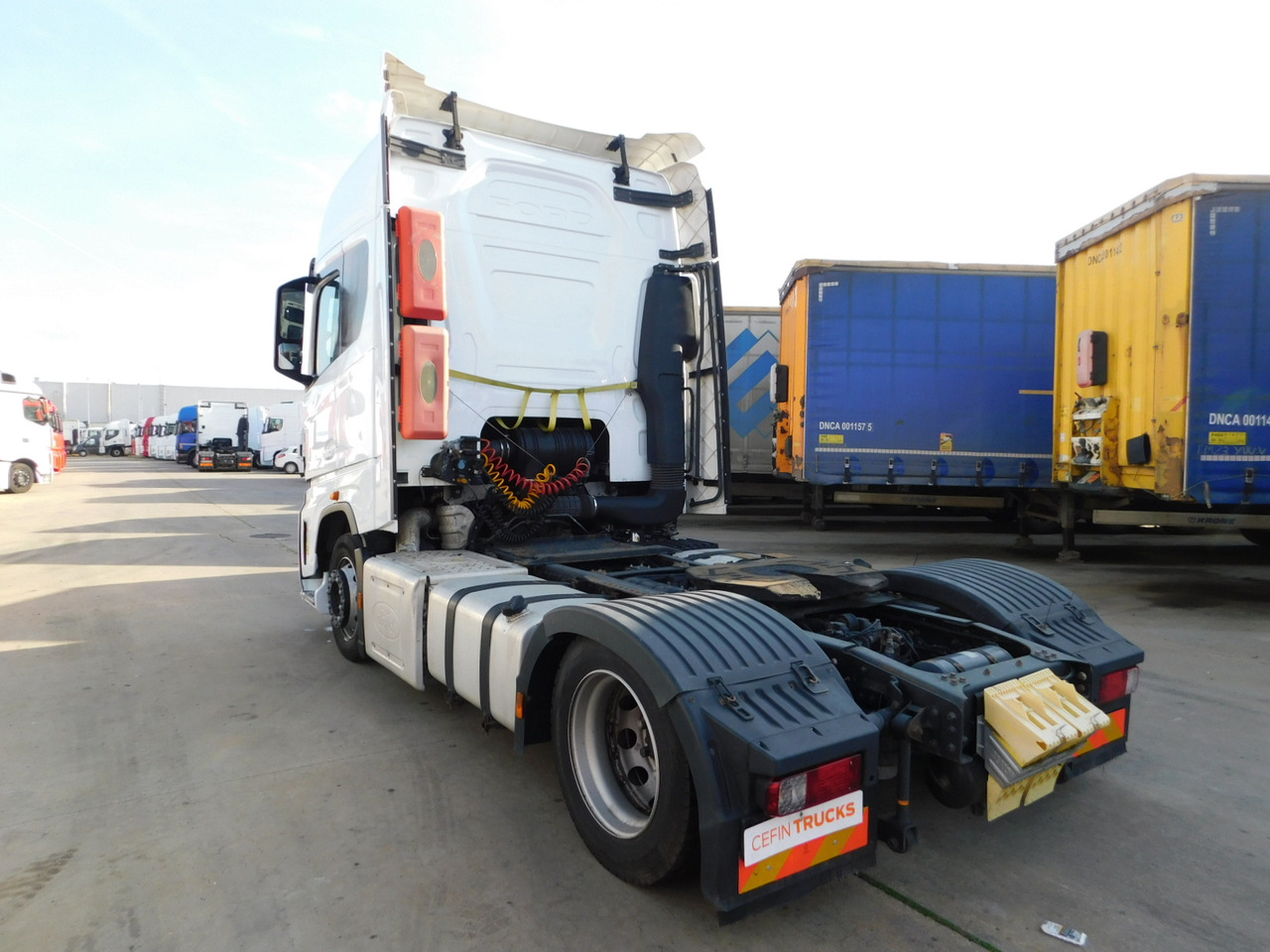 Ford F max ll 4x2 scab e6 12tx2620 - Xe đầu kéo: hình 4 Ford F max ll 4x2 scab e6 12tx2620 - Xe đầu kéo: hình 4