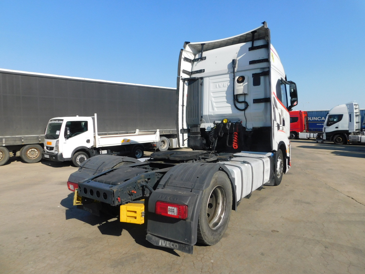 Iveco As440stp - Xe đầu kéo: hình 3 Iveco As440stp - Xe đầu kéo: hình 3