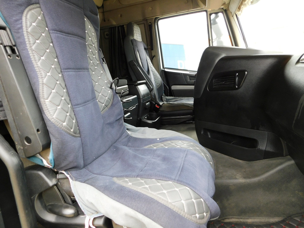 Iveco As440tp - Xe đầu kéo: hình 5 Iveco As440tp - Xe đầu kéo: hình 5