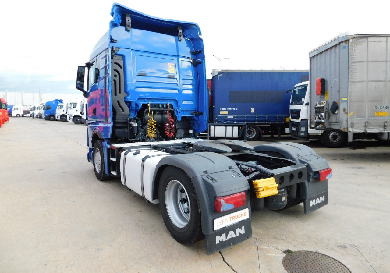 Man Tgx 18470 - Xe đầu kéo: hình 4 Man Tgx 18470 - Xe đầu kéo: hình 4